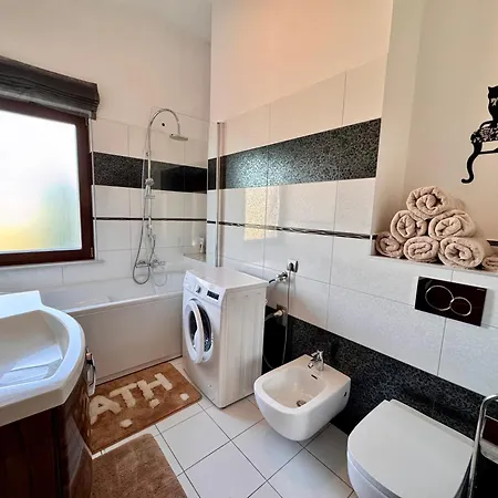 דירה Luxury Panoramic Penthouse With 3 Terraces And Free Garage *