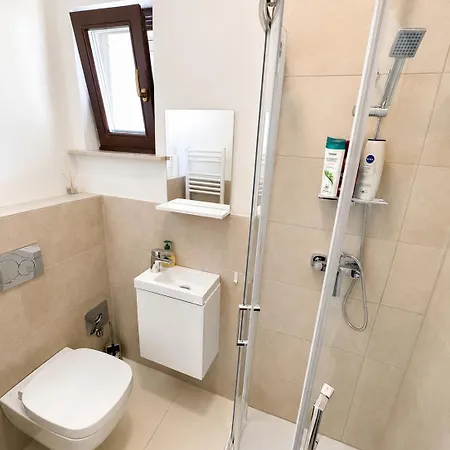 Luxury Panoramic Penthouse With 3 Terraces And Free Garage דירה בודפשט