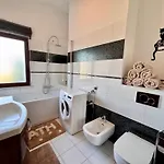 Appartement Luxury Penthouse On Rosehill With Free Garage *