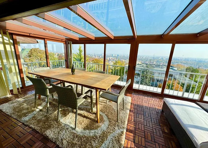 アパート Luxury Penthouse On Rosehill With Free Garage *